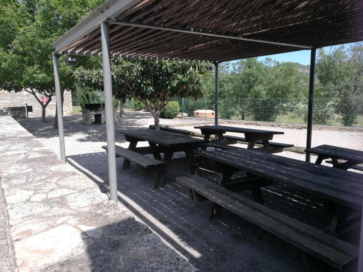 Camping Municipal L'Espazo DURBAN CORBIERES Exterior foto